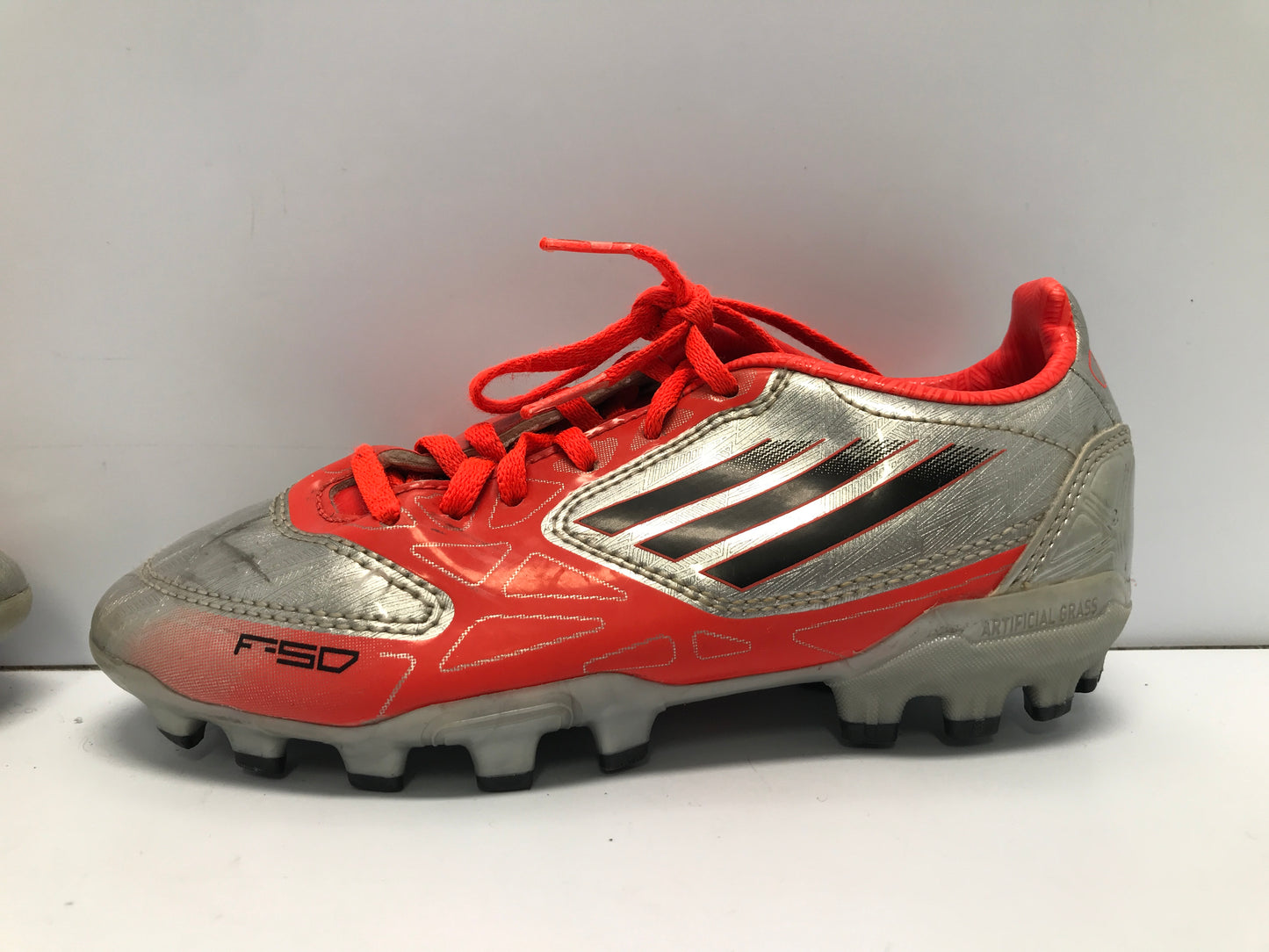Soccer Shoes Cleats Child Size 13 Adidas Sliver Tangerine