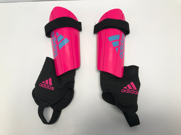 Soccer Shin Pads Child Size 6-8 Adidas Fushia Blue Like New