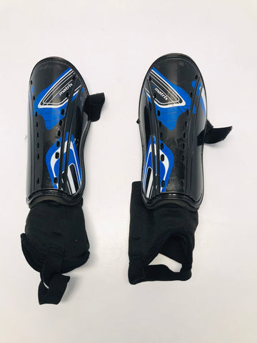Soccer Shin Pads Child Size 6-8 Matrix Black Blue Like New