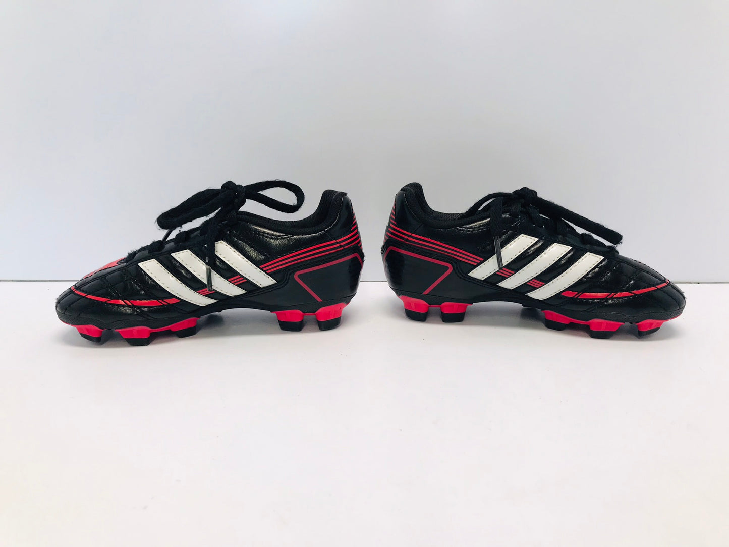 Soccer Shoes Cleats Child Size 11 Adidas Black Pink White Excellent