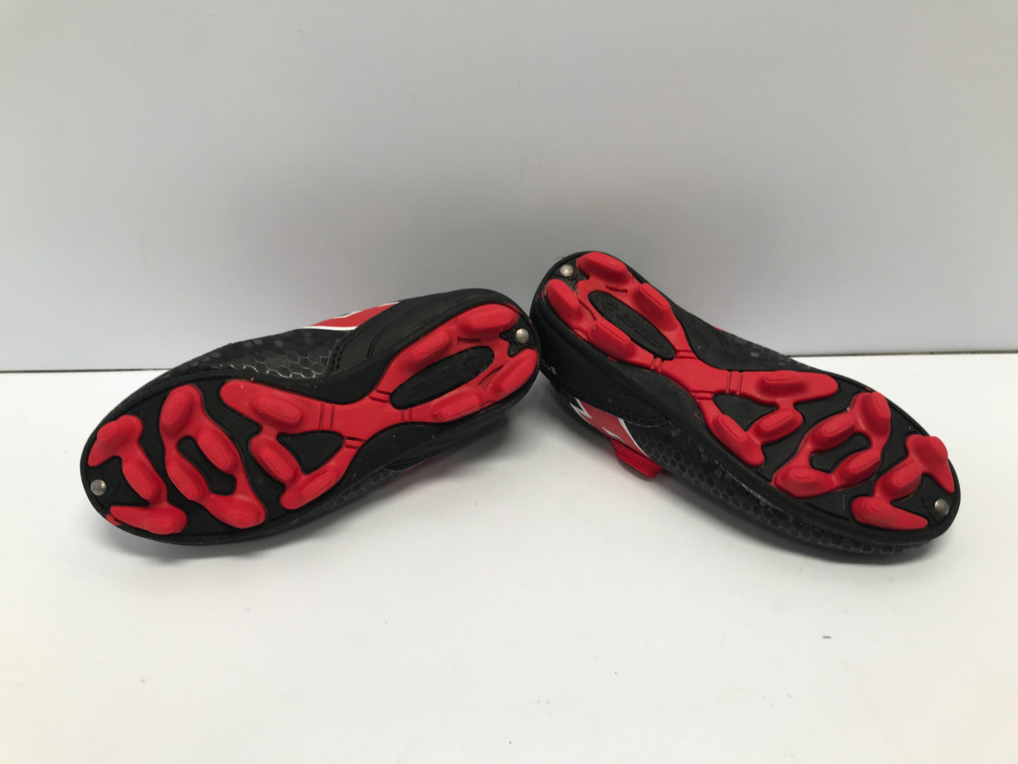 Soccer Shoes Cleats Child Size 11 Lotto Black Red Like New