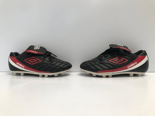 Soccer Shoes Cleats Child Size 11 Umbro Black Red Excellent