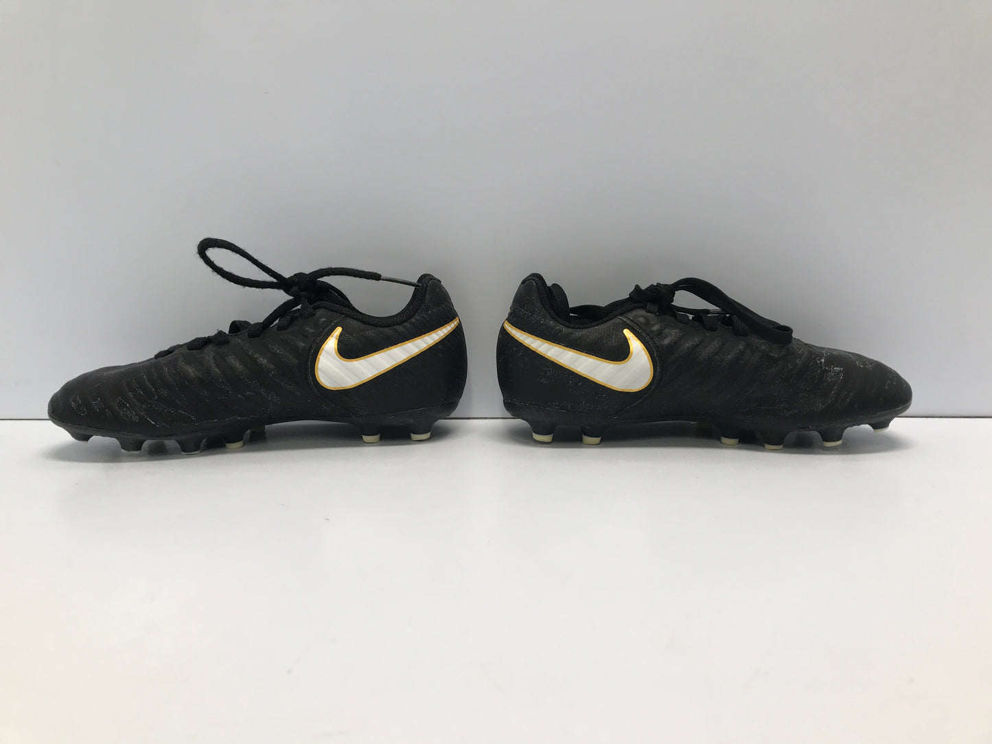 Soccer Shoes Cleats Child Size 12.5 Nike Black Gold
