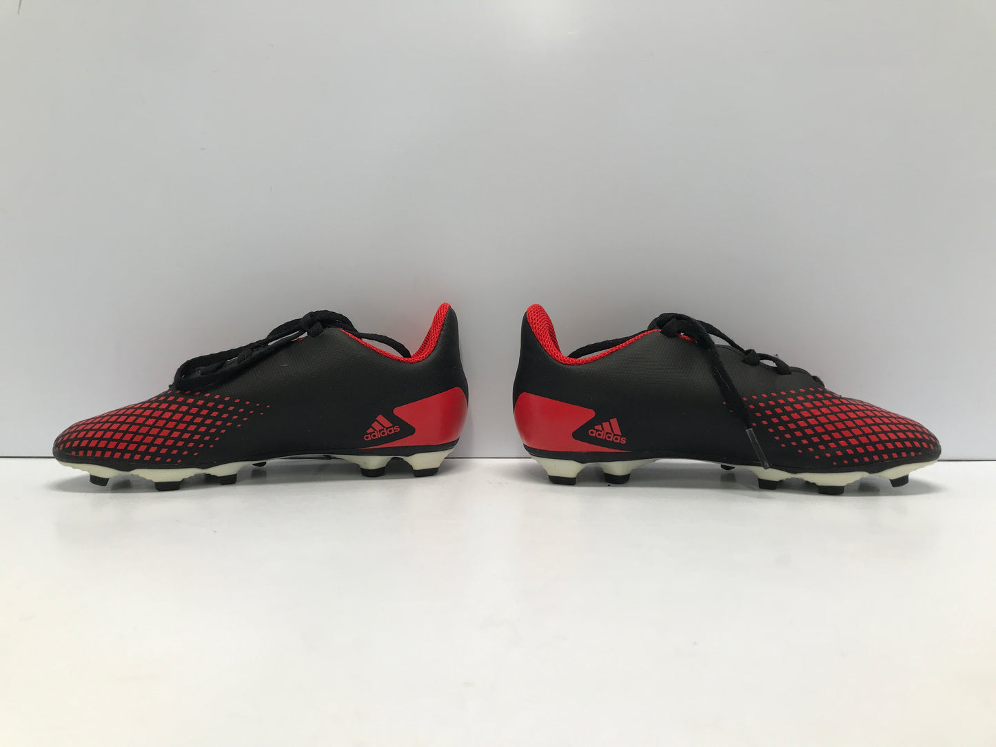 Soccer Shoes Cleats Child Size 12 Adidas Preditor Black Red LIke New