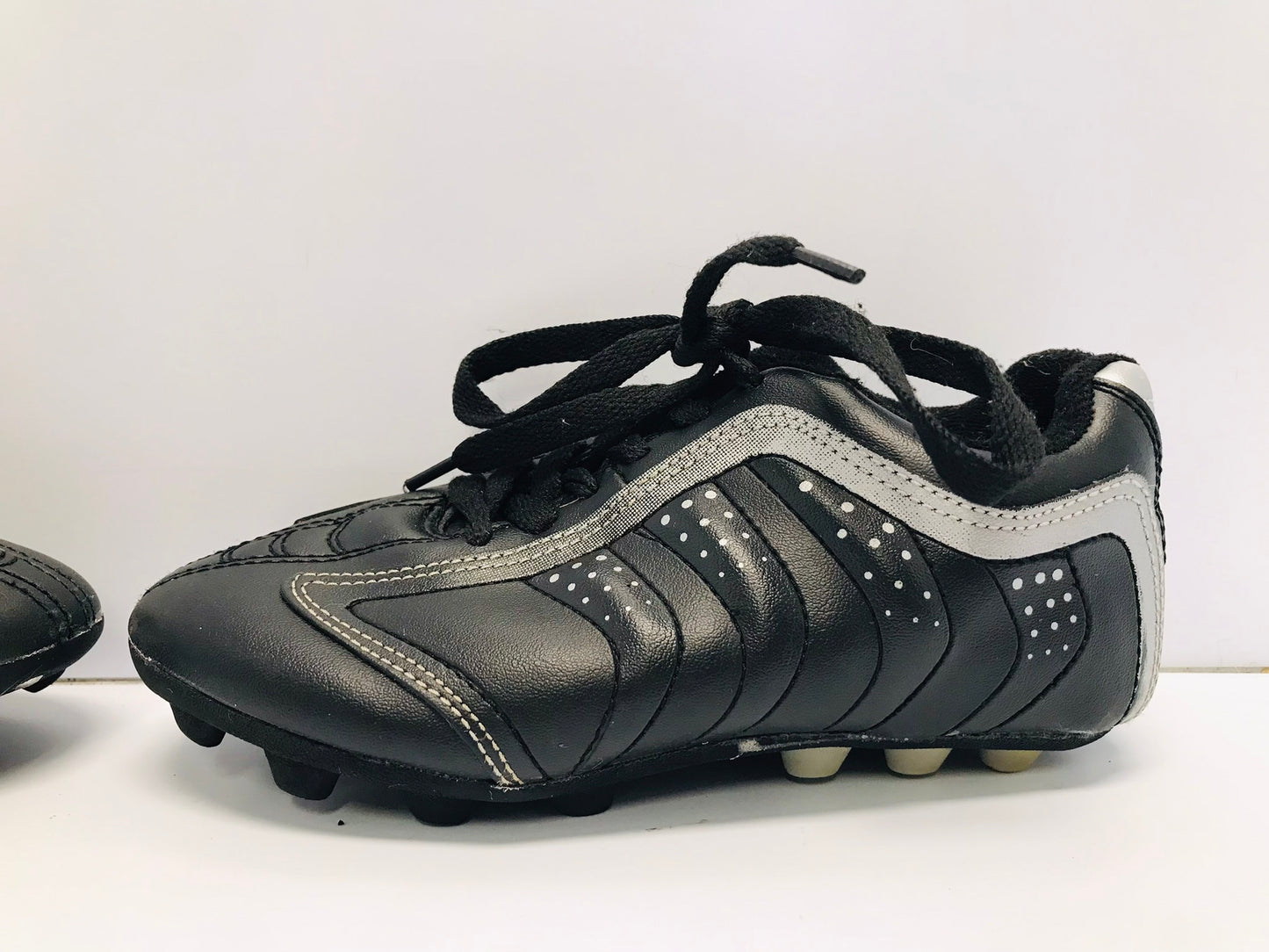 Soccer Shoes Cleats Child Size 12 Athletic Black