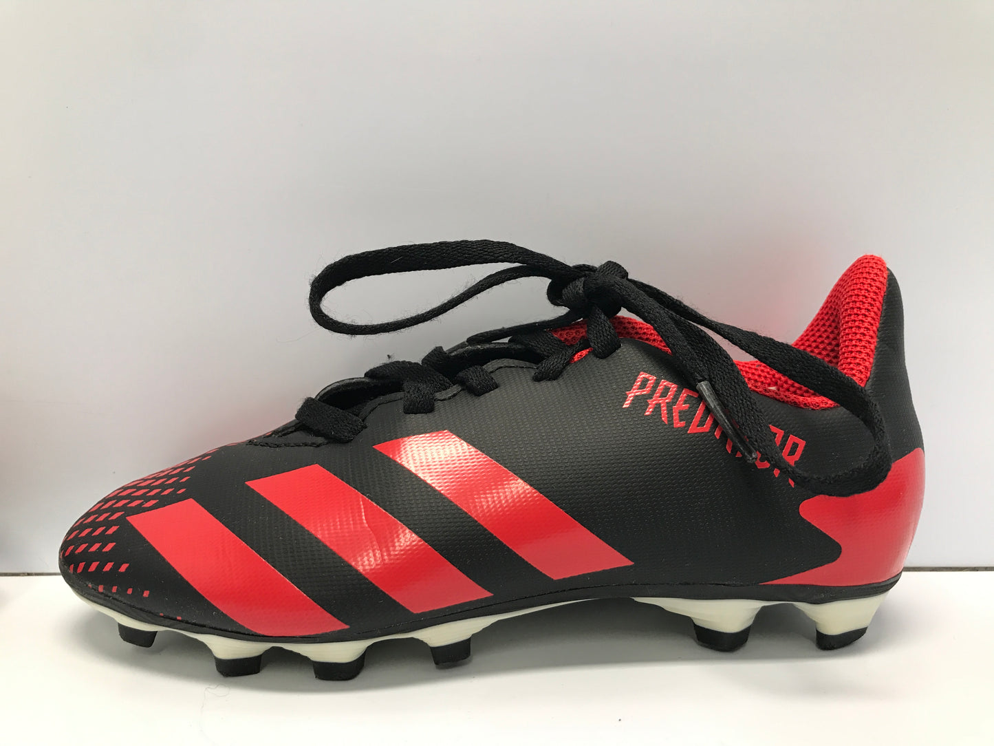 Soccer Shoes Cleats Child Size 13 Adidas Predator Black Red Grey Like New
