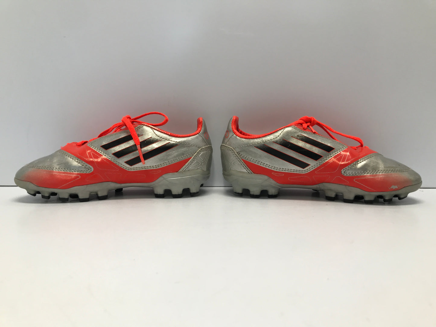 Soccer Shoes Cleats Child Size 13 Adidas Silver Tangerine