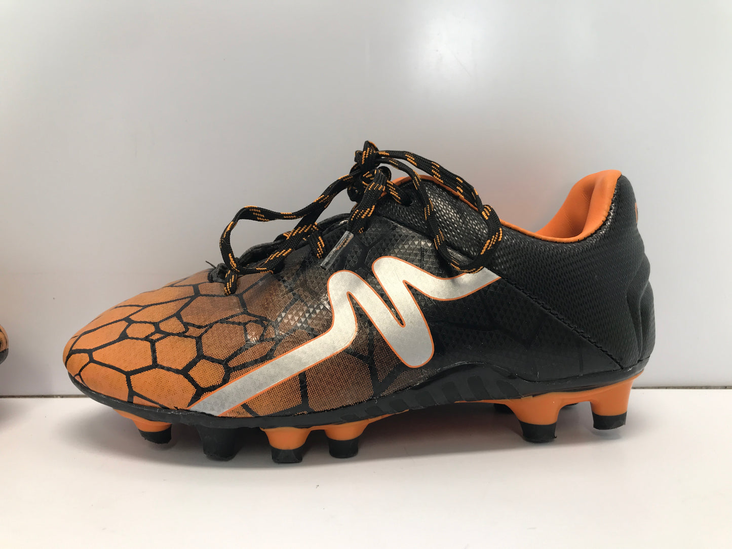 Soccer Shoes Cleats Child Size 13 Mitre Black Pumpkin Like New