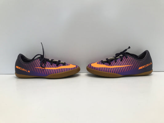 Soccer Shoes Cleats Child Size 13 Nike Mercurial Indoor Court Shoes Like New