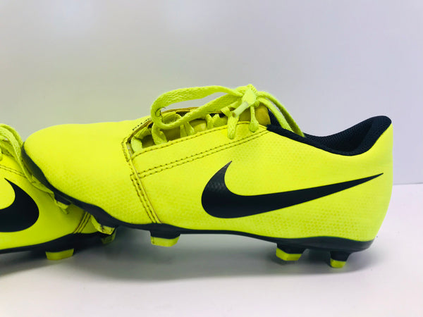 Soccer Shoes Cleats Child Size 1 Nike Lime Black  Excellent