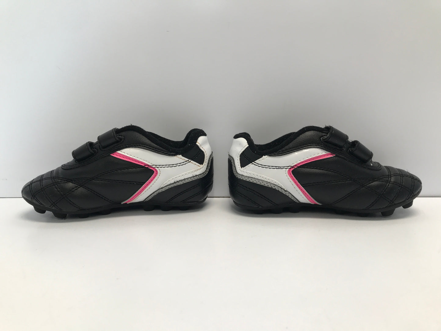 Soccer Shoes Cleats Child Size 2 Athletic Black Pink