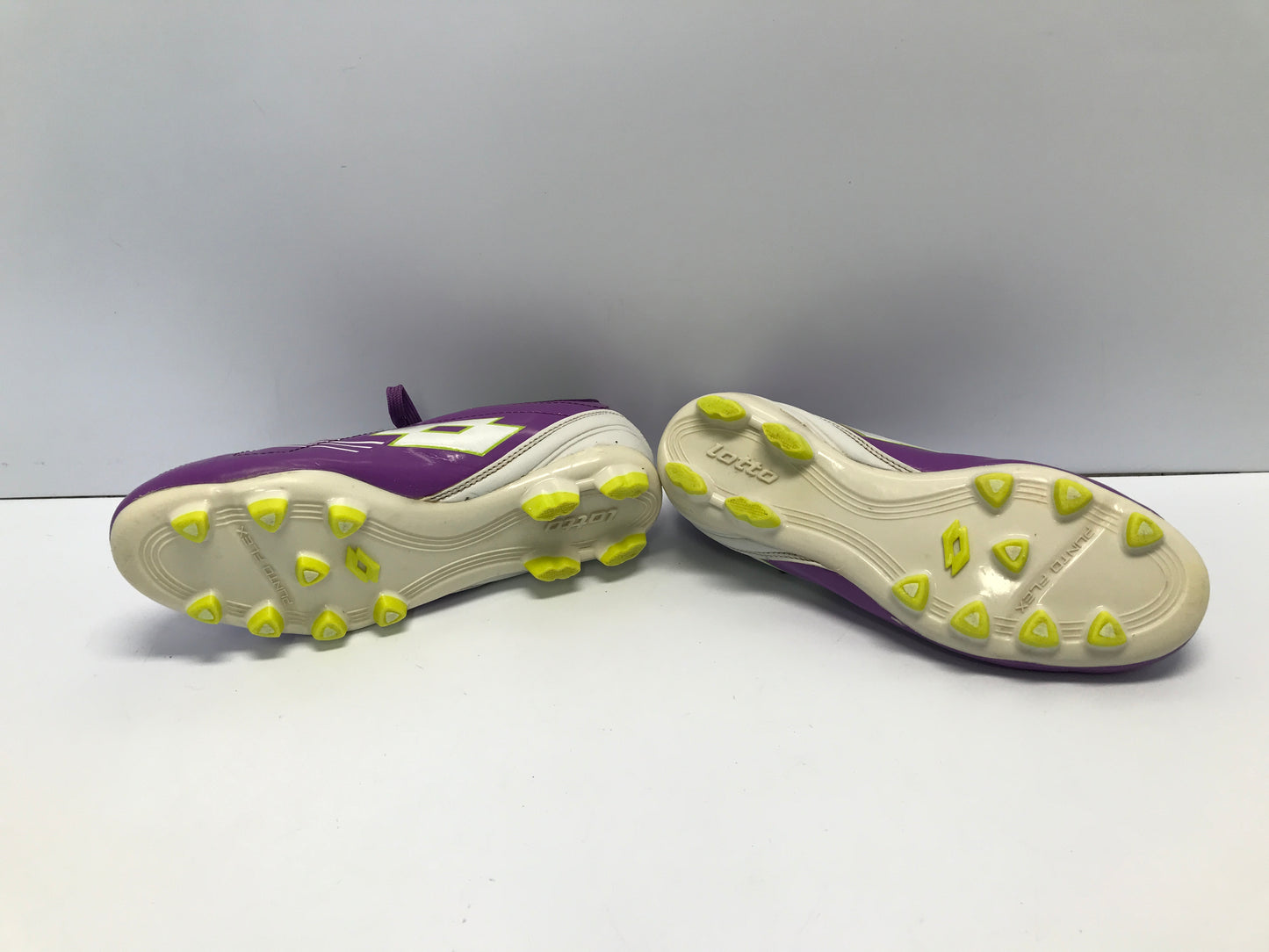 Soccer Shoes Cleats Child Size 4 Lotto Purple Lime White Excellent