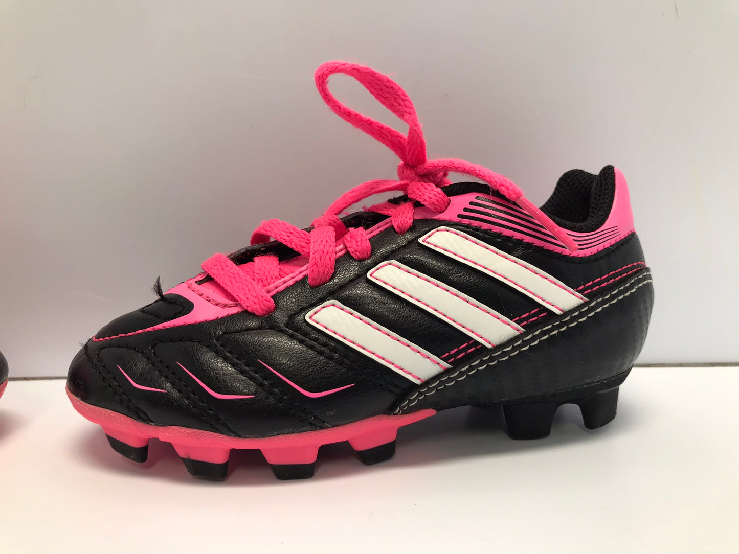 Soccer Shoes Cleats Child Size 9 Toddler Adidas Black Pink Like New