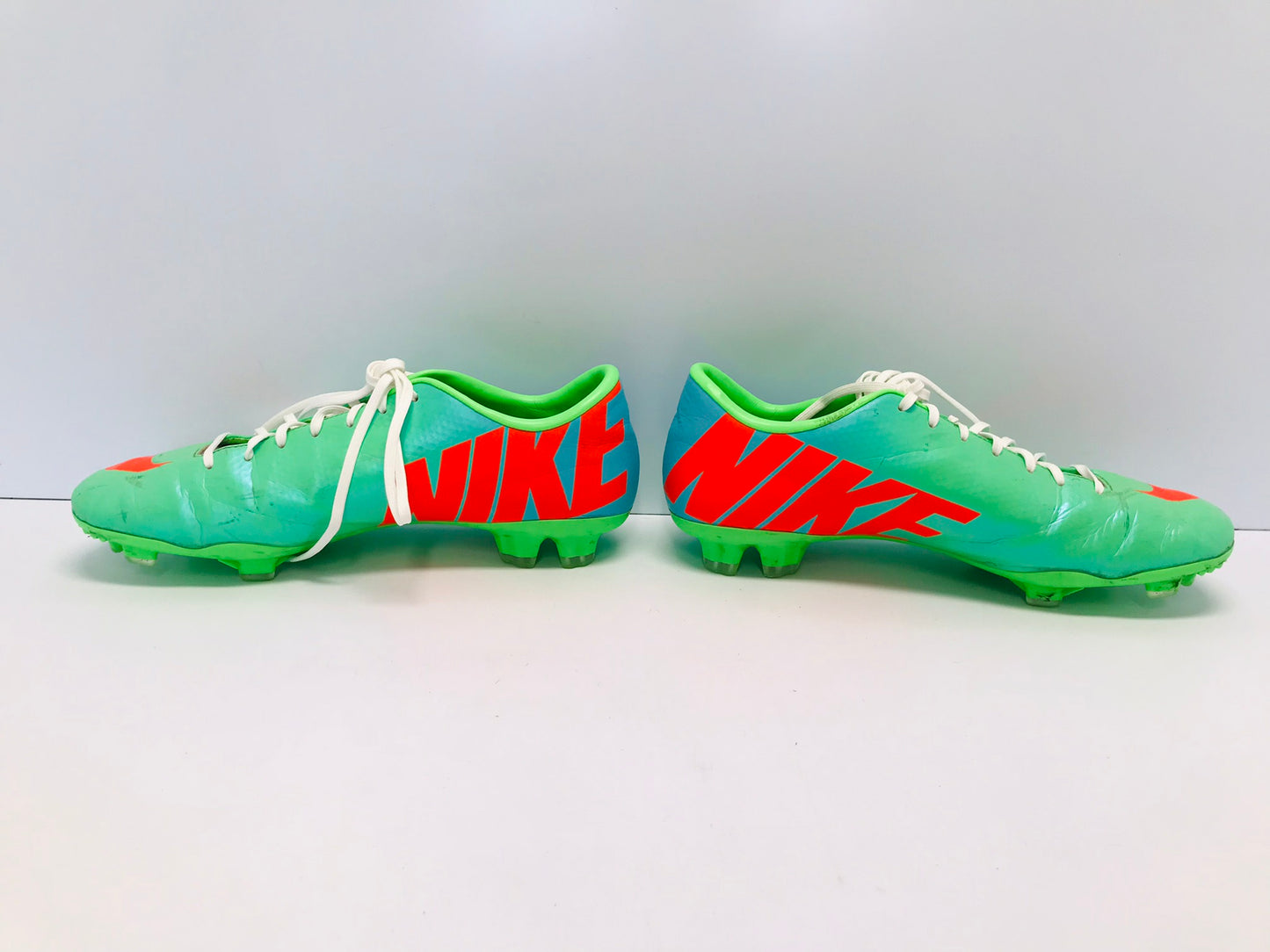 Soccer Shoes Cleats Men's Size 10.5 Nike Lime Orange Few Marks