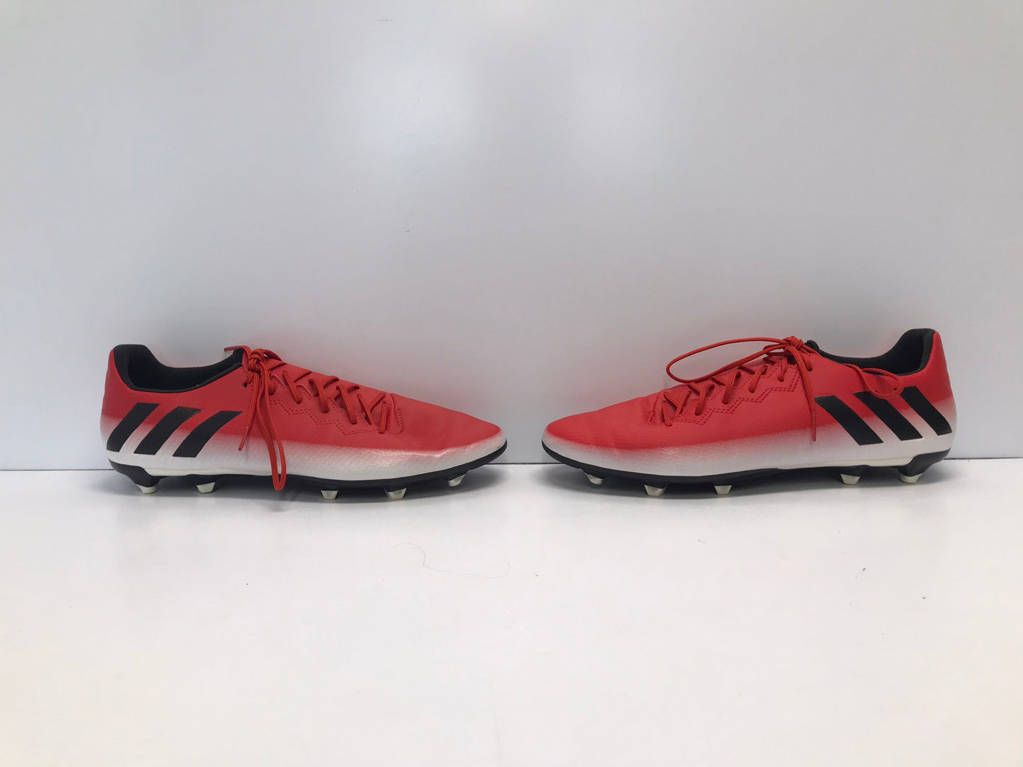 Soccer Shoes Cleats Men's Size 10 Adidas Red Black White Excellent