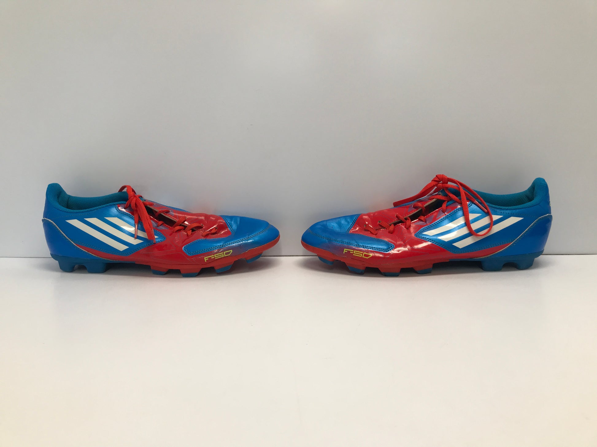 Soccer Shoes Cleats Men's Size Adidas Blue Red – KidsStuffCanada