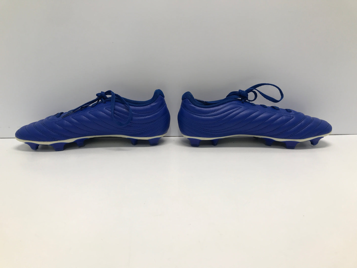 Soccer Shoes Cleats Men's Size 7.5 Adidas Blue White Like New