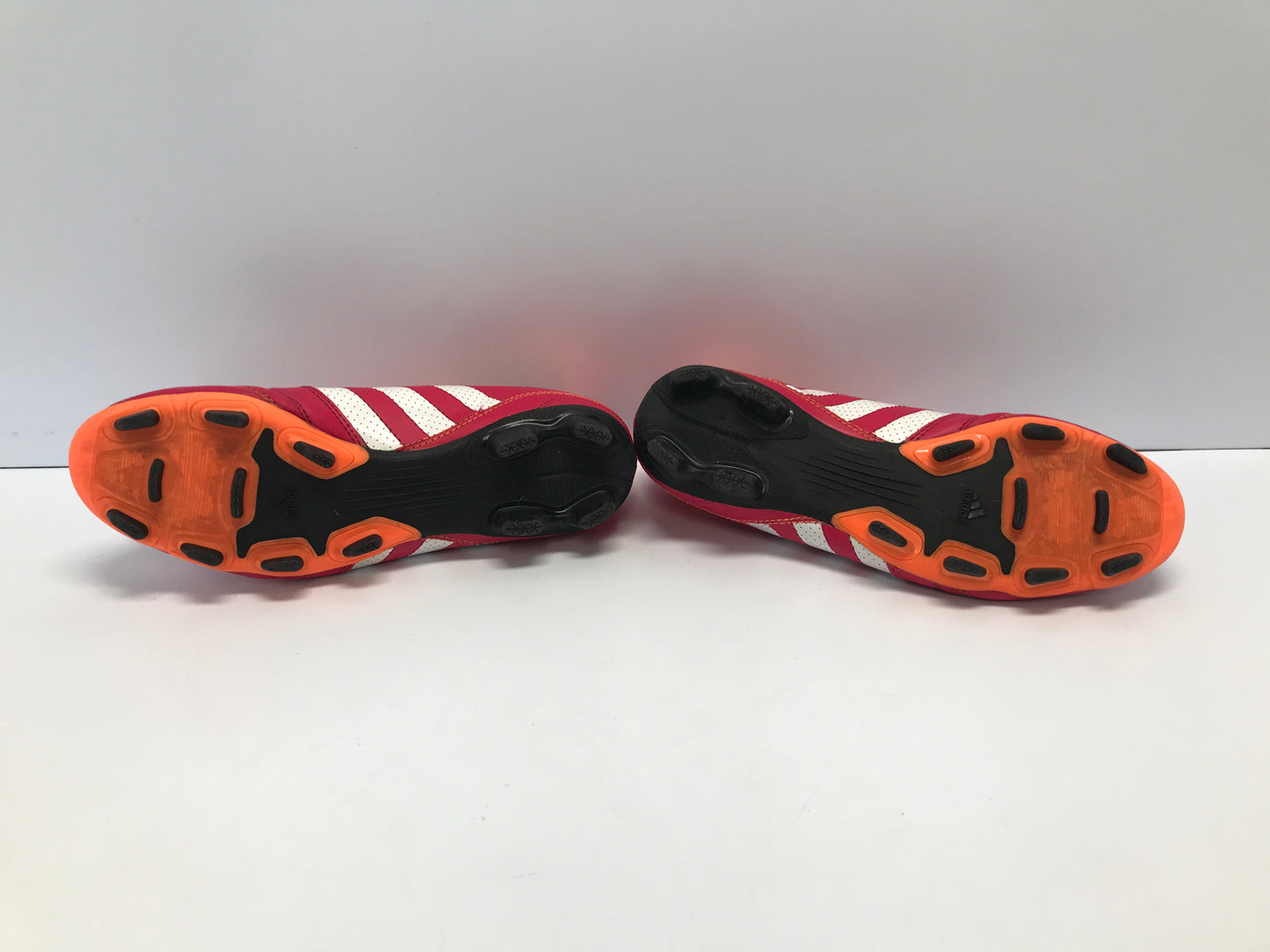 Soccer Shoes Cleats Men's Size 7.5 Adidas Pink Tangerine Excellent