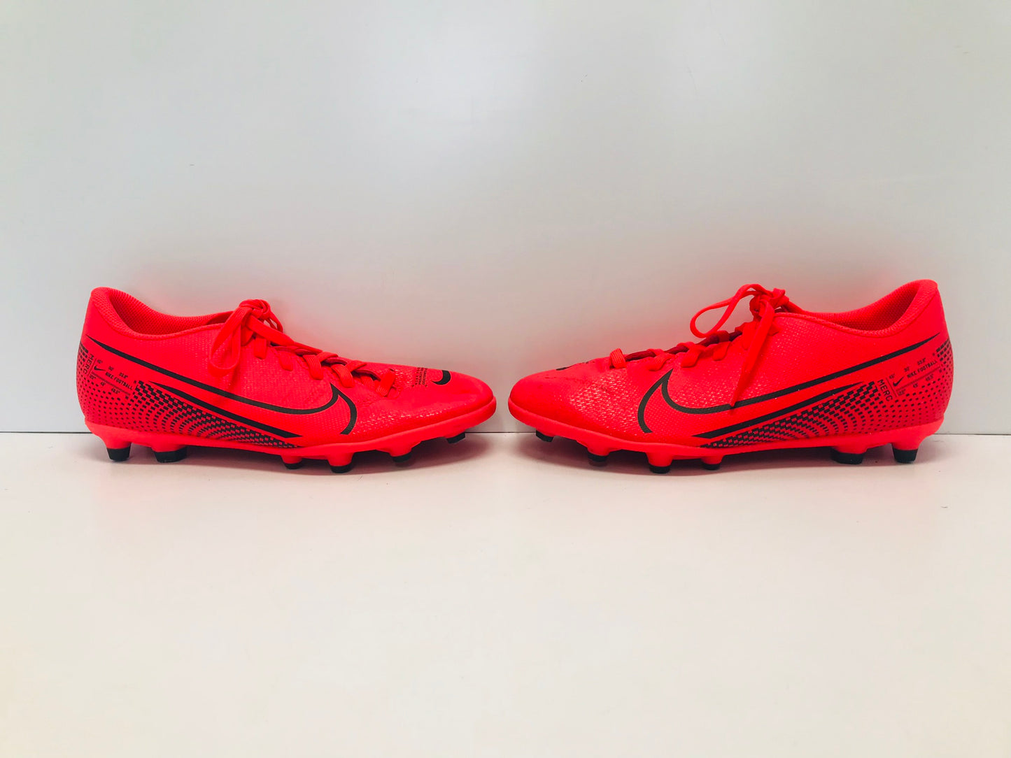 Soccer Shoes Cleats Men's Size 7.5 Nike Mercurial  Tangerine Black Excellent