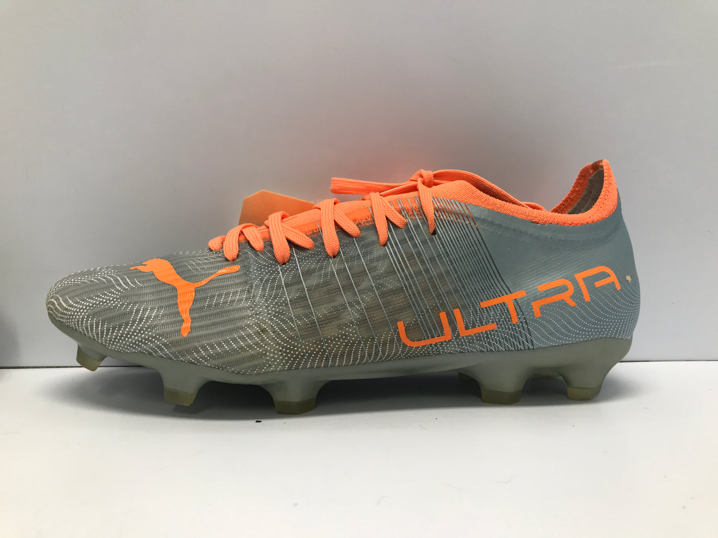 Soccer Shoes Cleats Men's Size 8 Puma Ultra Grey Tangerine Excellent