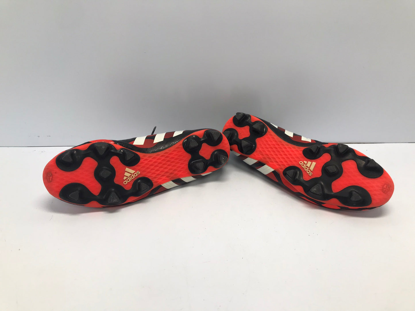Soccer Shoes Cleats Men's Size 9.5 Adidas Preditor Black Orange White Excellent