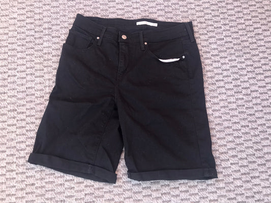 Summer Shorts Ladies Size 16 Levi Bermuda Stretch Black New