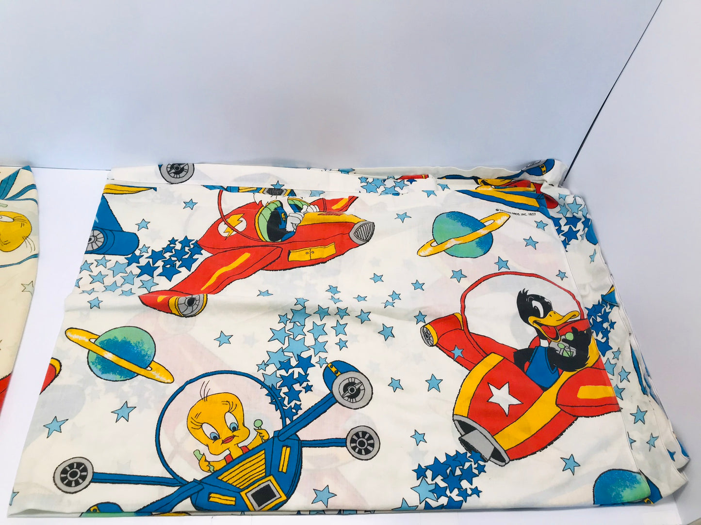 Vintage 1977 Warner Bros Daffy Duck Tweety Sylvester Jet Plane Twin Sheet and Pillow Case VERY RARE PRINT