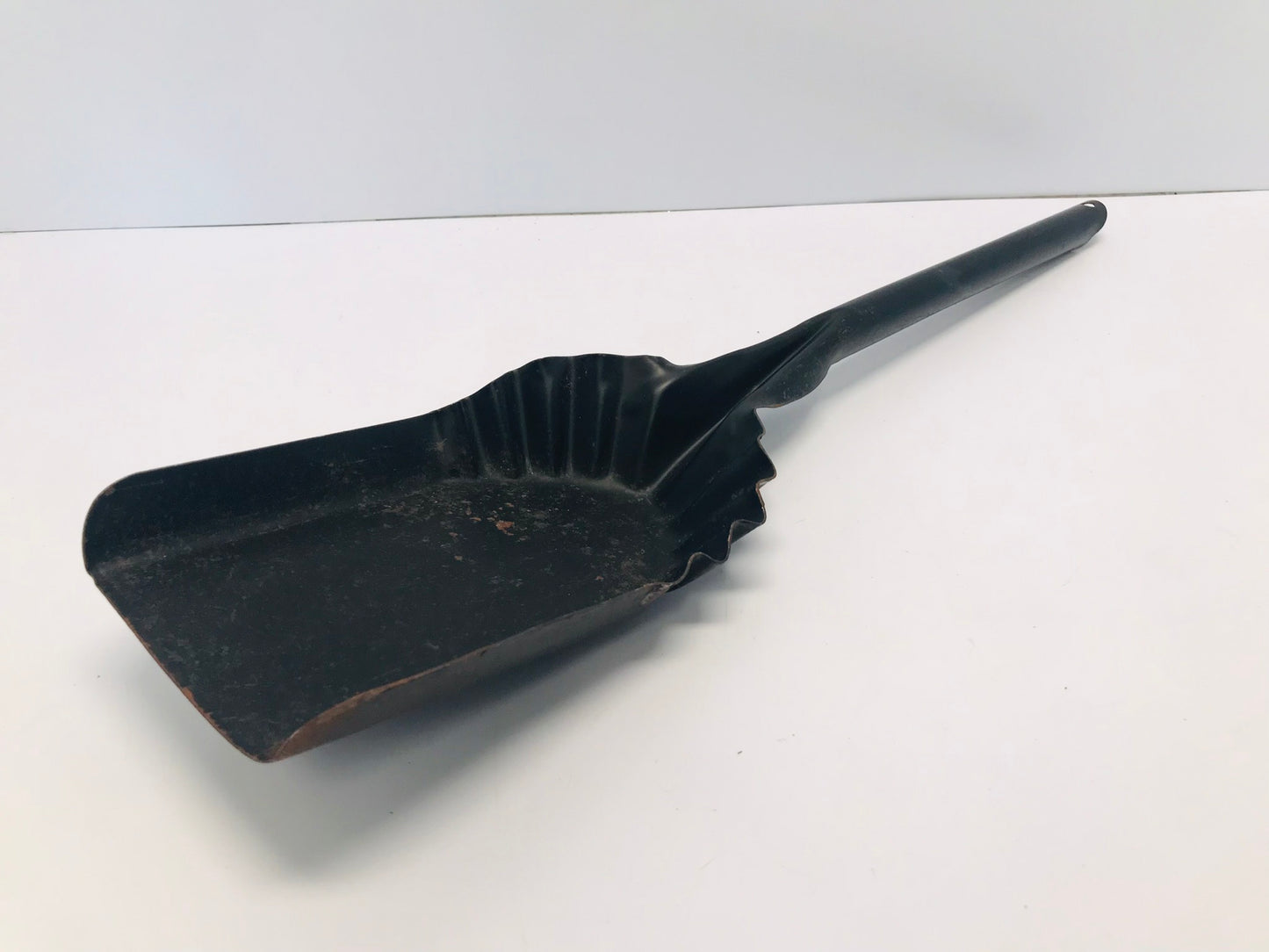 Vintage Grandpa's Old Coal Skuttle Fireplace Shovel 1950's RAR