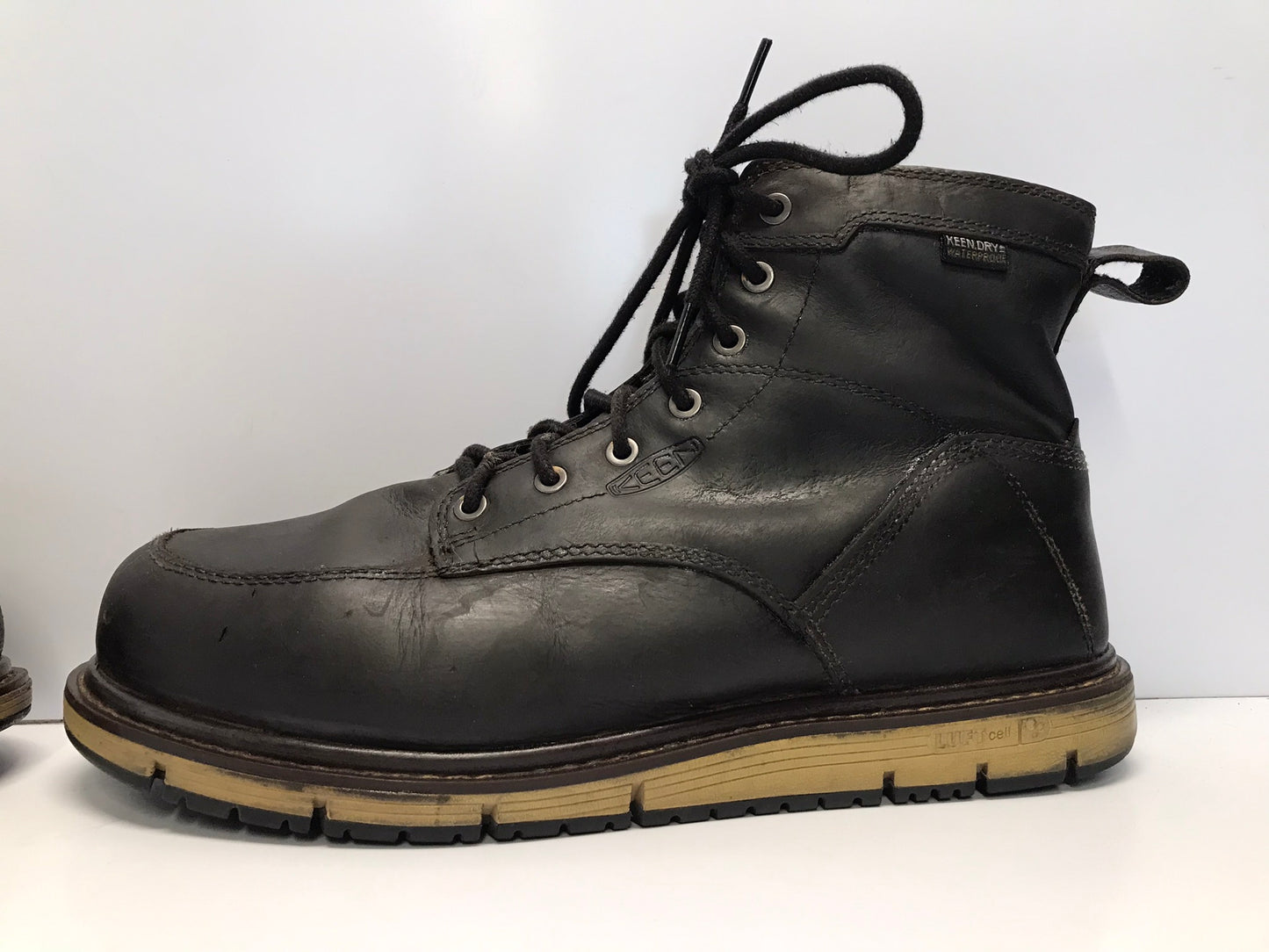 Work Boots Men Size 11.5 Keen Utility San Jose Leather Green Patch CSA Alloy Toe Waterproof COnstruction Or Fly Fishing Like New