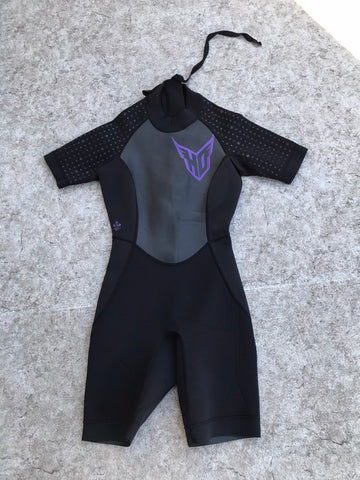 Wetsuit Ladies Size 5-6  2- 3 mm Neoprene HO Sports Surf, Kayak, PaddleBoard Black Purple New Demo Model