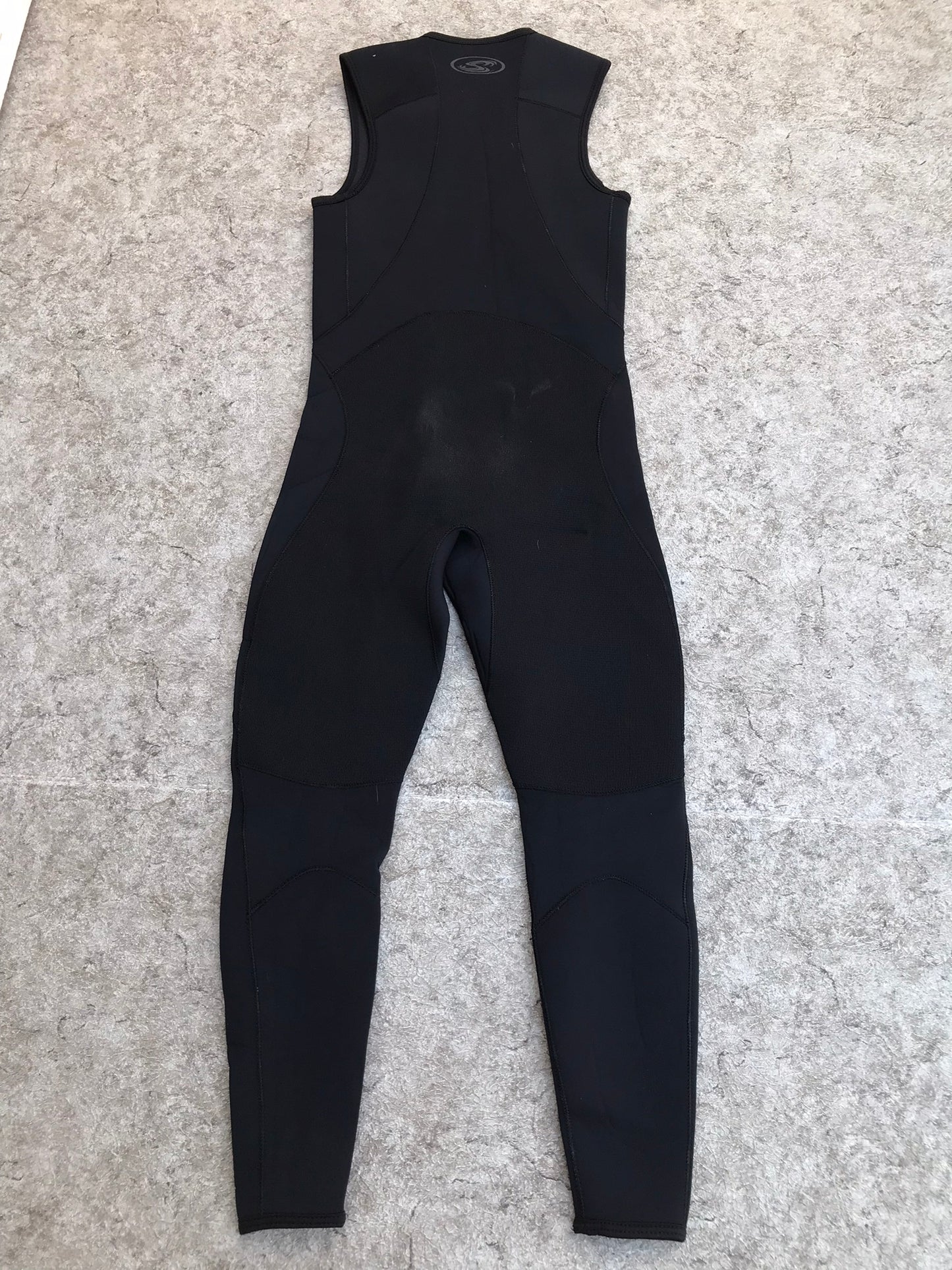 Wetsuit Ladies Size Small Full John Stohlquist Black With Padded Knee 3 mm Surf Water Ski Kayak Paddleboard Canoe Sail New Demo