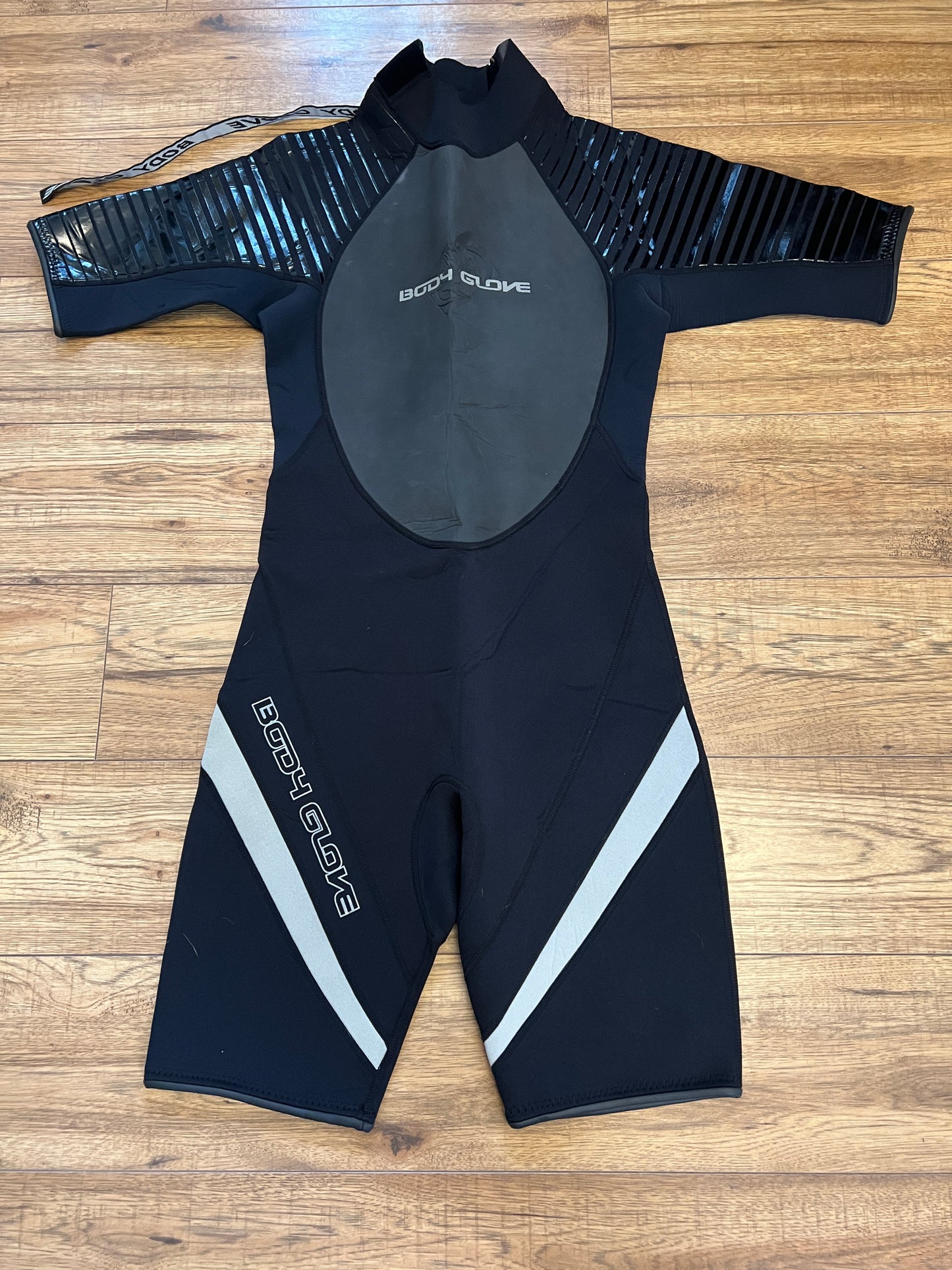 Wetsuit Men's Size Medium Body Glove 2-3mm Neoprene Like New
