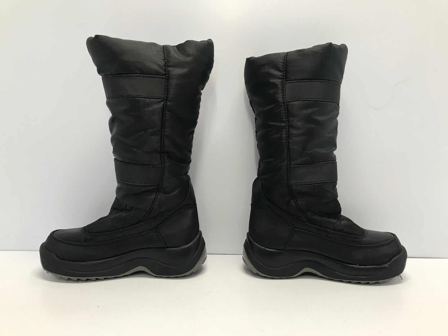 Winter Boots Child Size 12 Cougar  Black Fleece Lined Easy off and on
