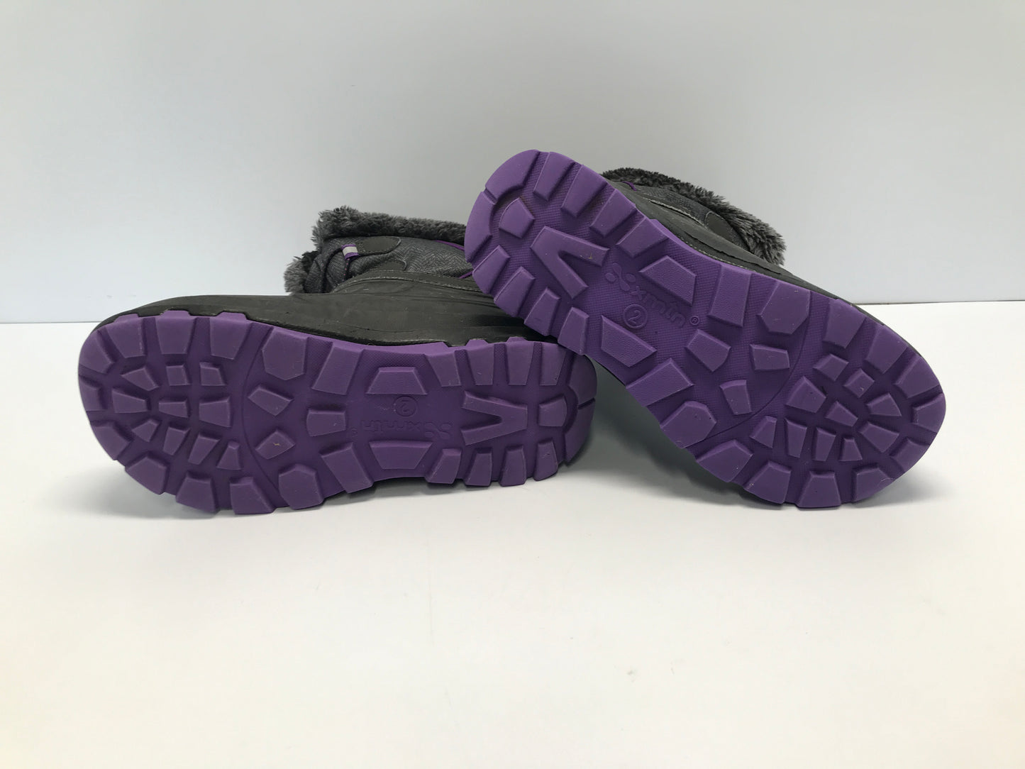 Winter Boots Child Size 2 Waterproof  Black Purple  Excellent