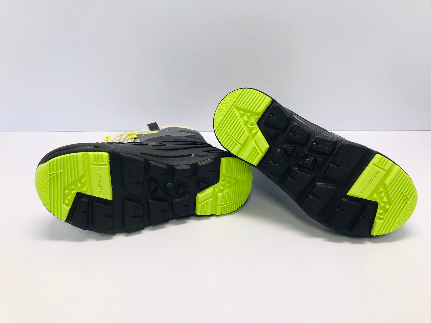 Winter Boots Child Size 3 Merrell  Waterproof Rubber Soles Black Lime New Demo Model