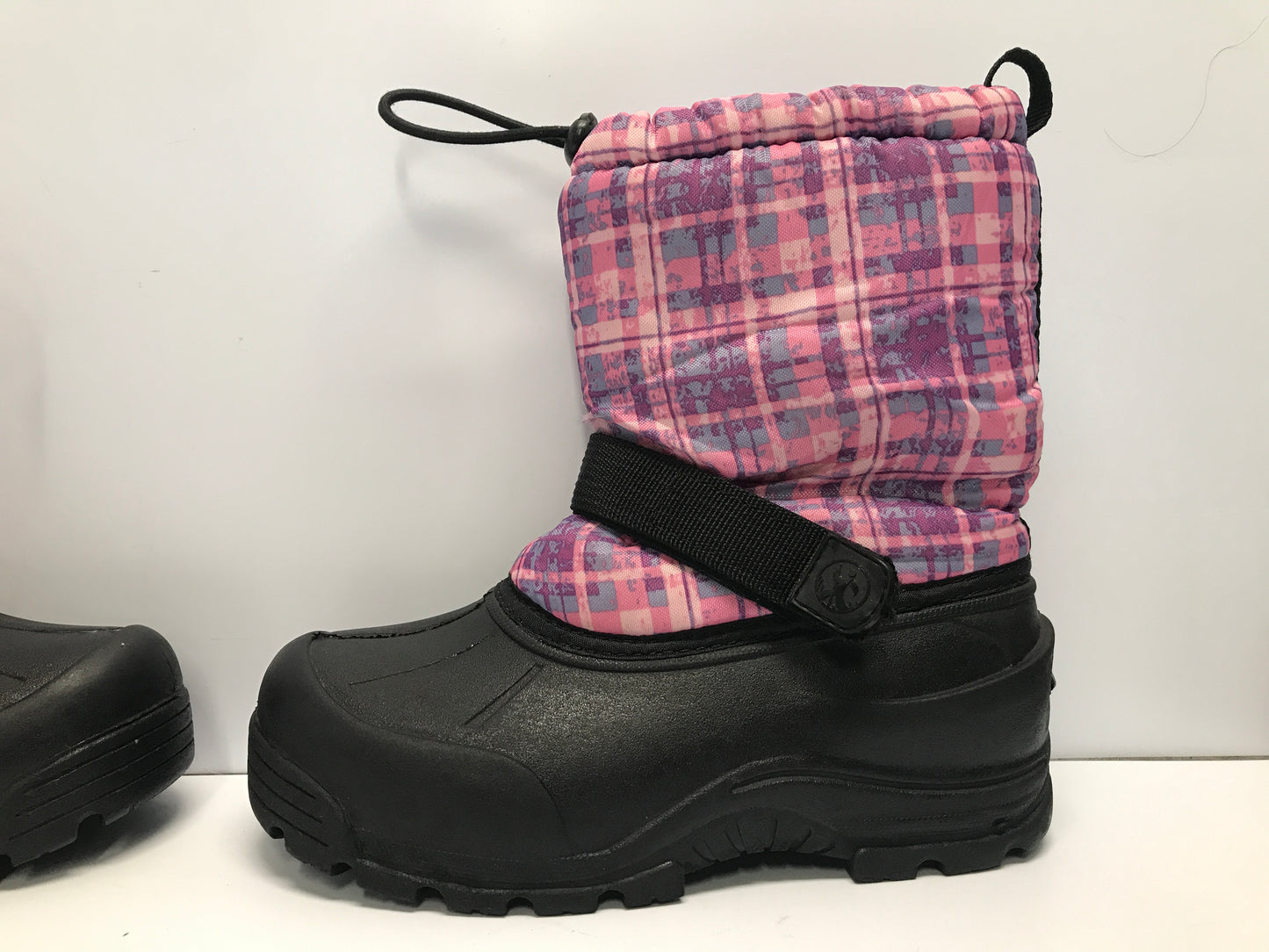 Winter Boots Child Size 4 Canadian Pink Purple Fleece Lined Rubber Soles Like New