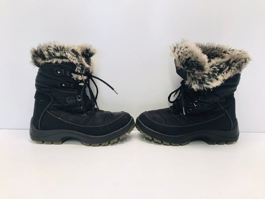 Winter Boots Ladies Size 7 Black With Faux Fur Excellent