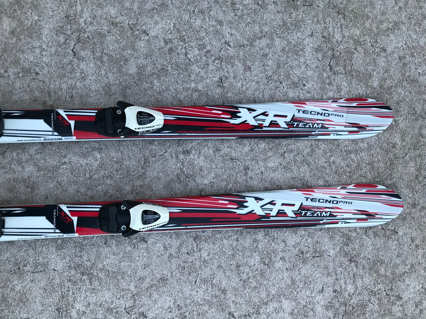Ski 140 Tecno Team Black Red White Parabolic With Bindings