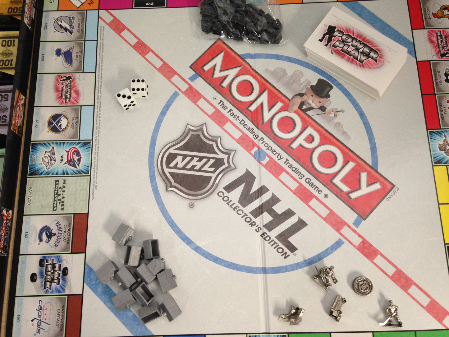 Y Game Monopoly NHL Includes All 30 NHL Teams Complete As New