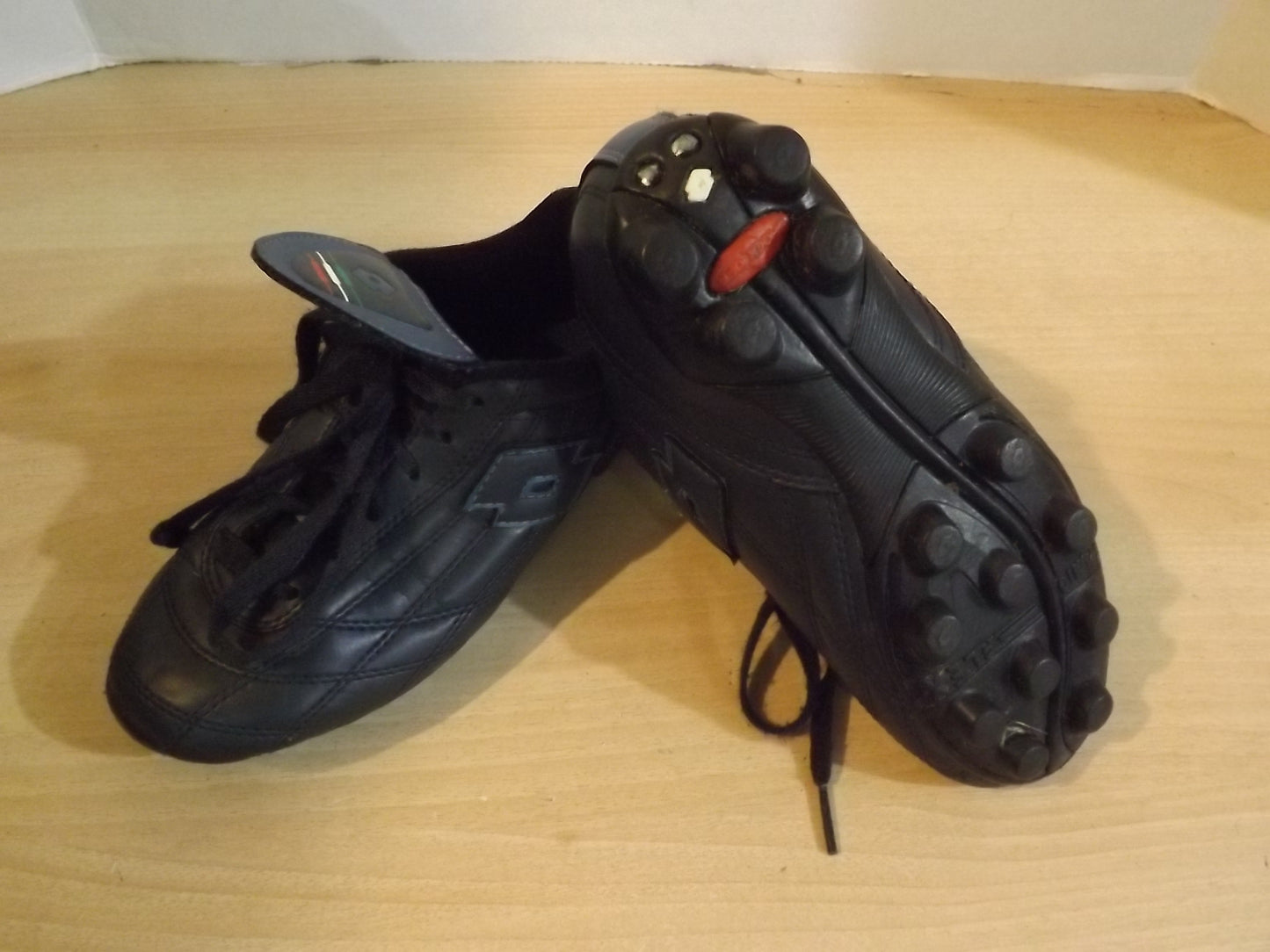Soccer Shoes Cleats Child Size 2.5 Navy Lotto