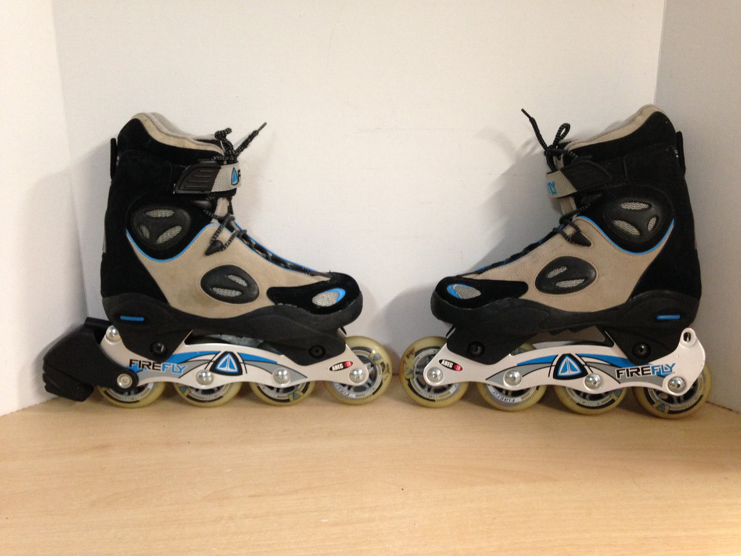 Inline Roller Skates Ladies Size 7 Firefly Blue Black Excellent