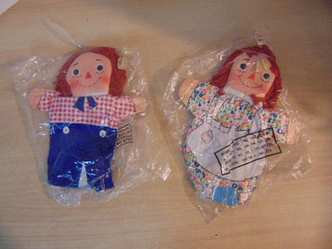 1970's Vintage Toy Set of 2 NEW Raggedy Anne and Andy Cloth Hand Puppets Sealed In Original Bags RARE