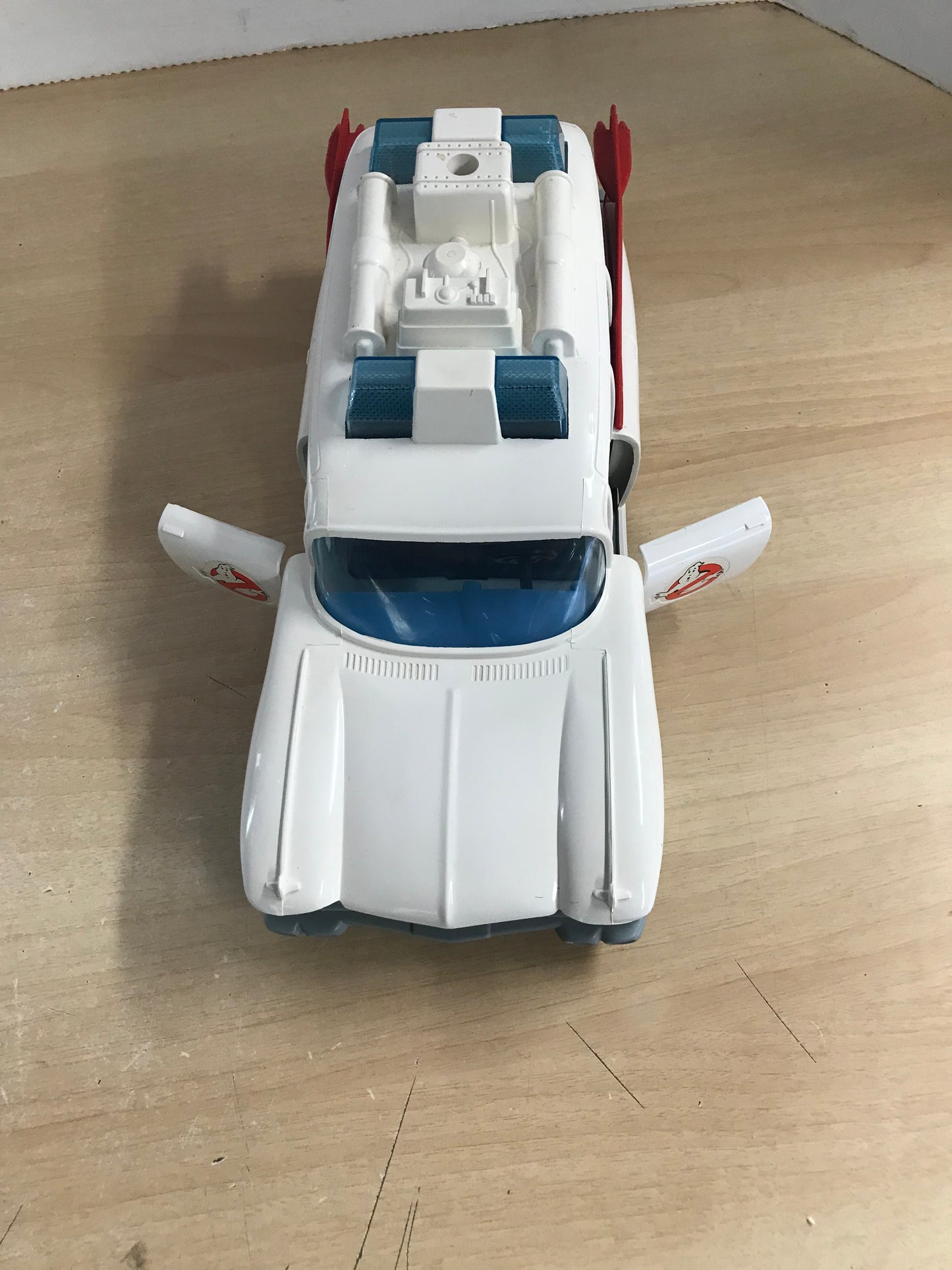 1984 Vintage Ghostbusters Car RARE 16 inch