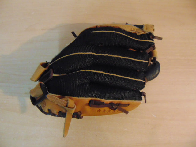 Baseball Glove Adult Size 11 inch Lousiville Slugger Genesis Black Tan Leather Fits On Right Hand