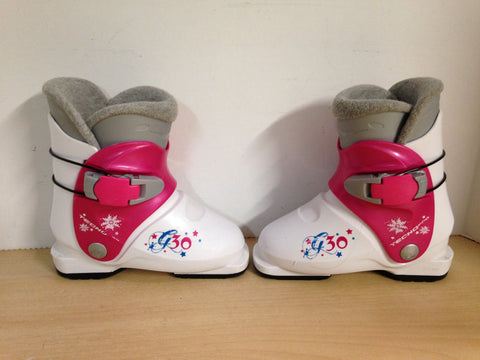 Ski Boots Mondo Size 18.0 Child Size 12 223 mm Tecno Pro G30 Pink White