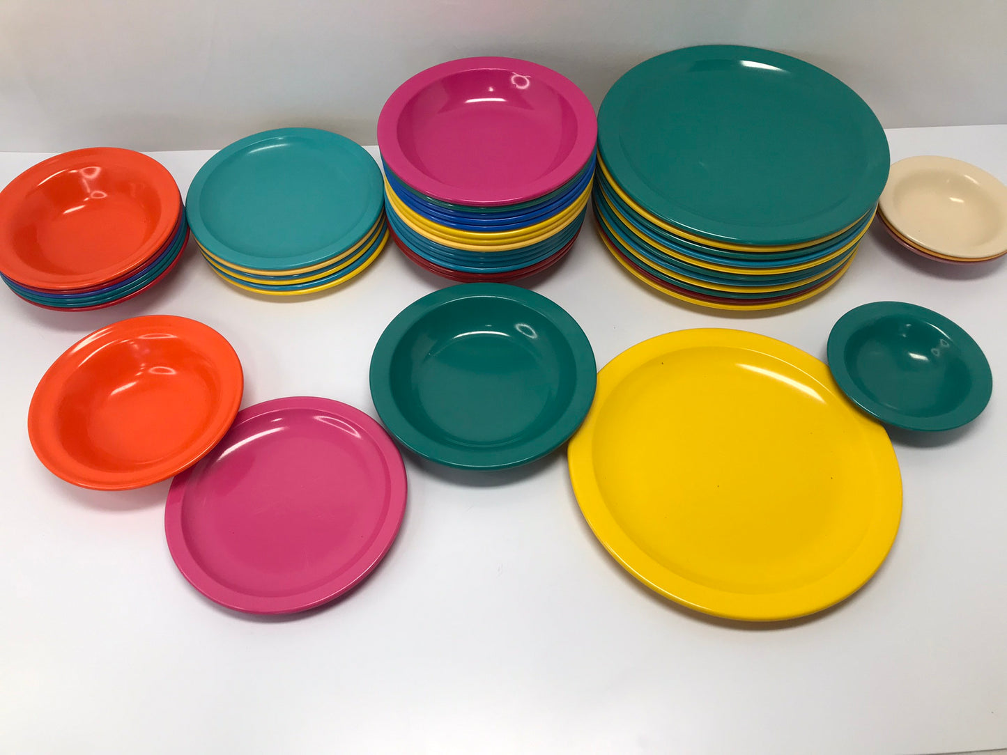 45 Pc 1970's  RARE Large Collection Texas Ware Melmac Camping Fishing Cabin Party Dishes 11 Small Bowls Are Vintage Mistral Made In Canada