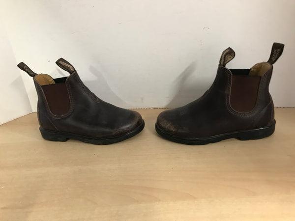 All Year Boots Blundstone Child Size 12 USA Size Brown Leather Pull On