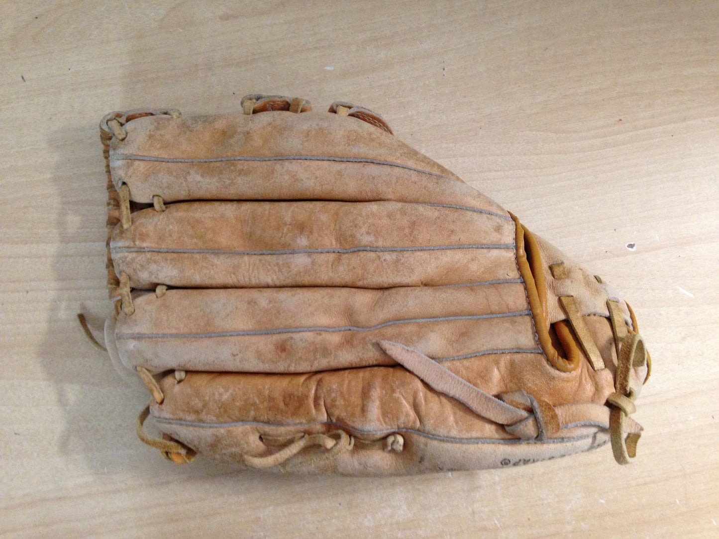 Baseball Glove Adult Size 13 inch Wilson Leather Tan Fits on Left Hand