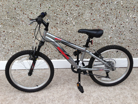 Bike Child 20 inch Mongoose 7 Speed As New Mint Condition