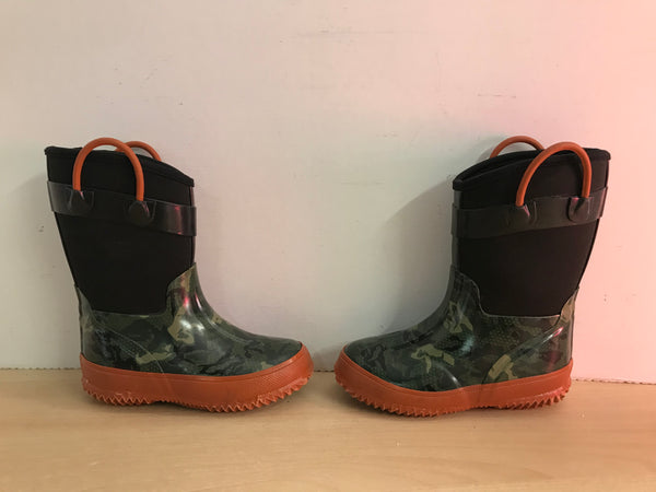 Bogs Style Child Size 8 Toddler Neoprene Rubber Rain Winter Boots Camo Black Green As New